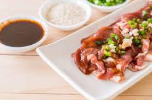 Tips Masak Daging Empuk dengan Teknik Marinasi Alami