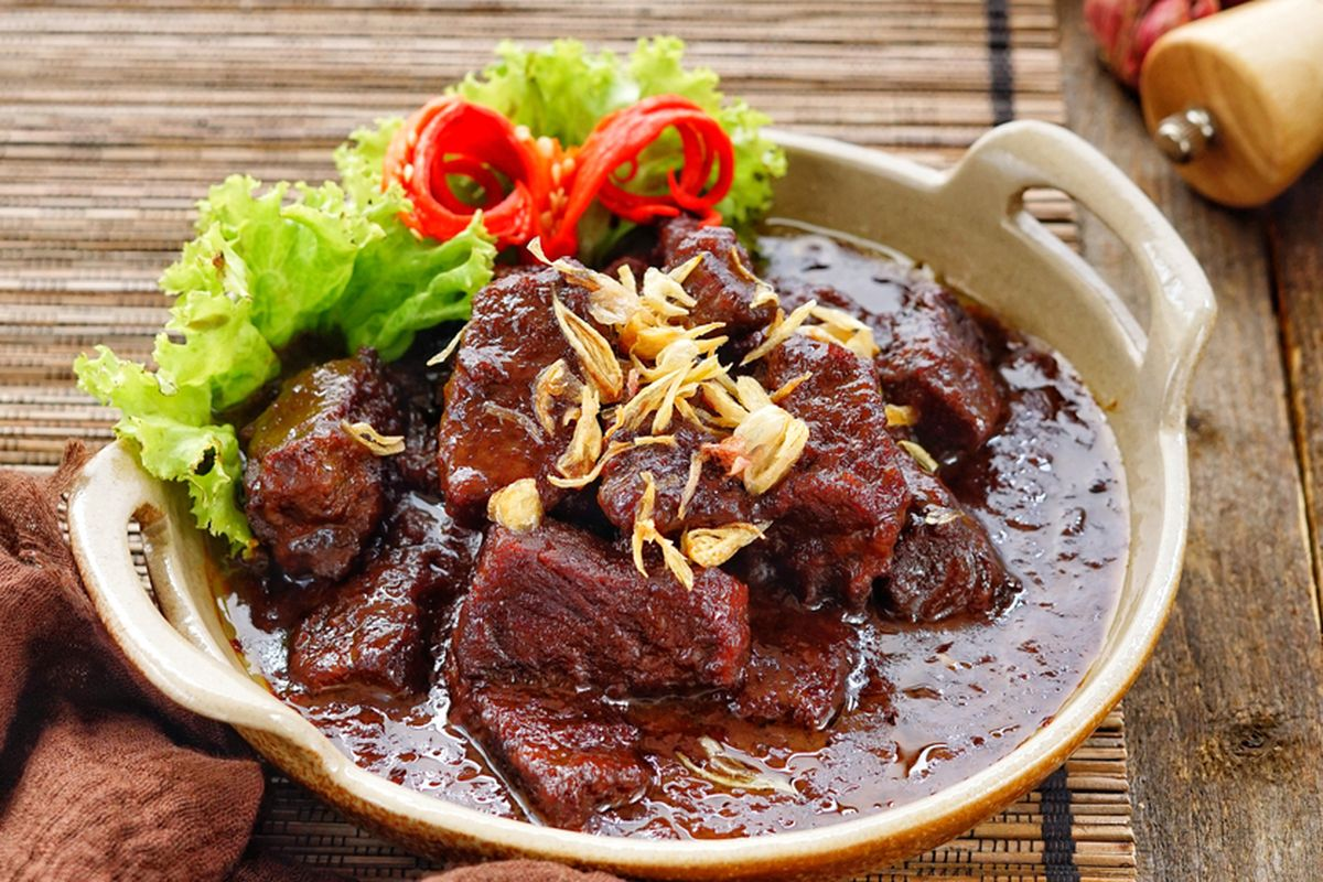 Tips Masak Semur Daging Sapi Empuk Bumbu Meresap Sempurna